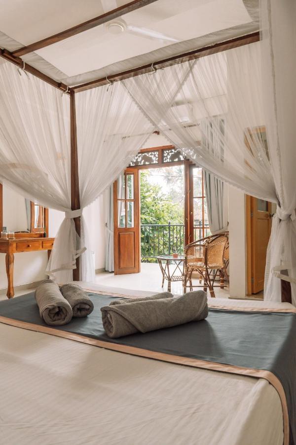 Rise - Bed & Breakfast Weligama Ngoại thất bức ảnh