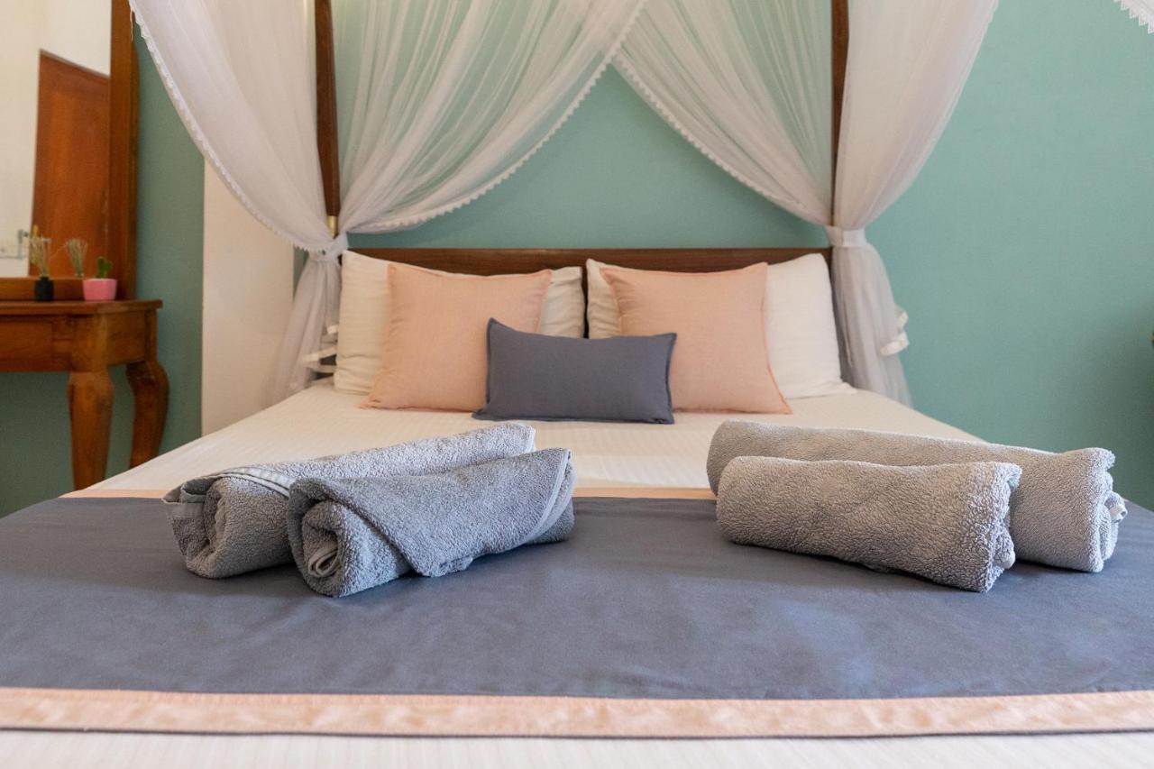 Rise - Bed & Breakfast Weligama Ngoại thất bức ảnh