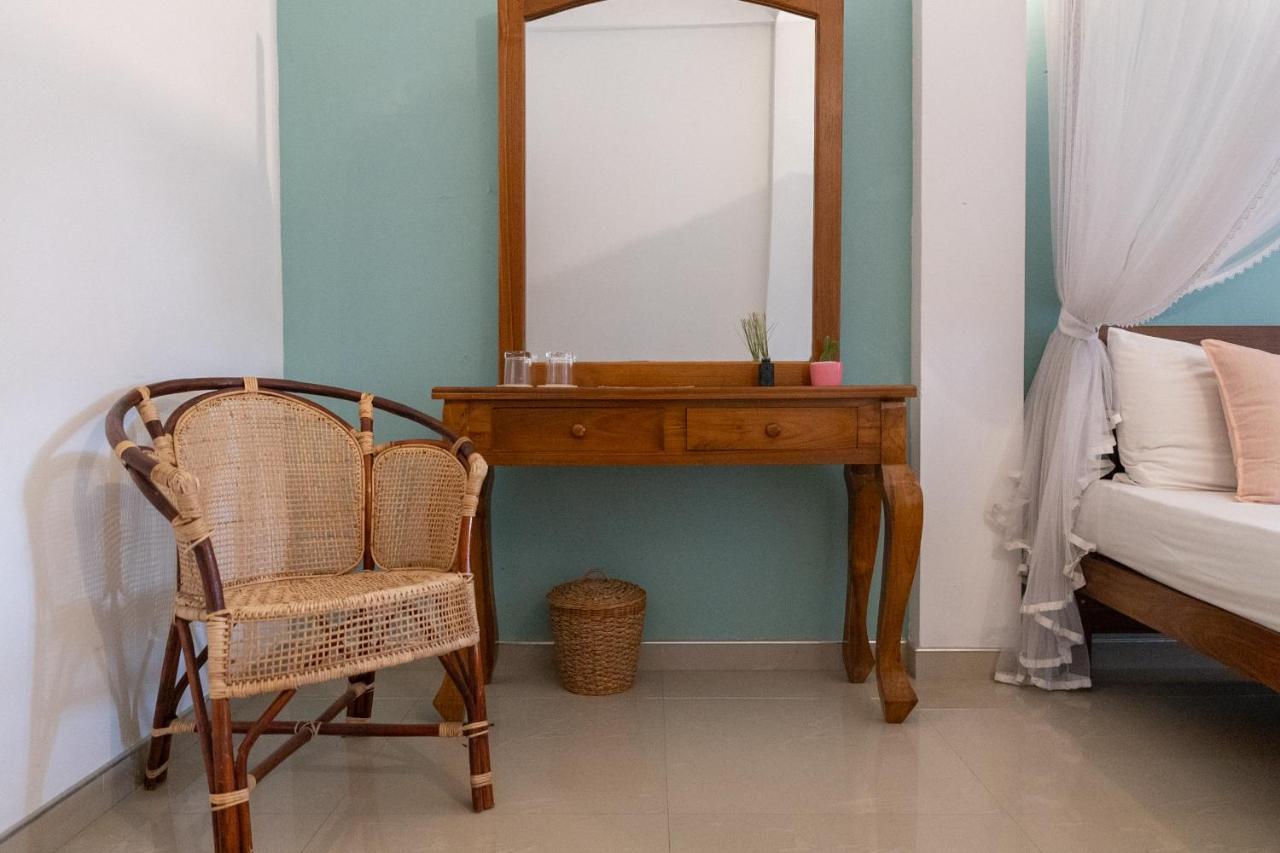 Rise - Bed & Breakfast Weligama Ngoại thất bức ảnh