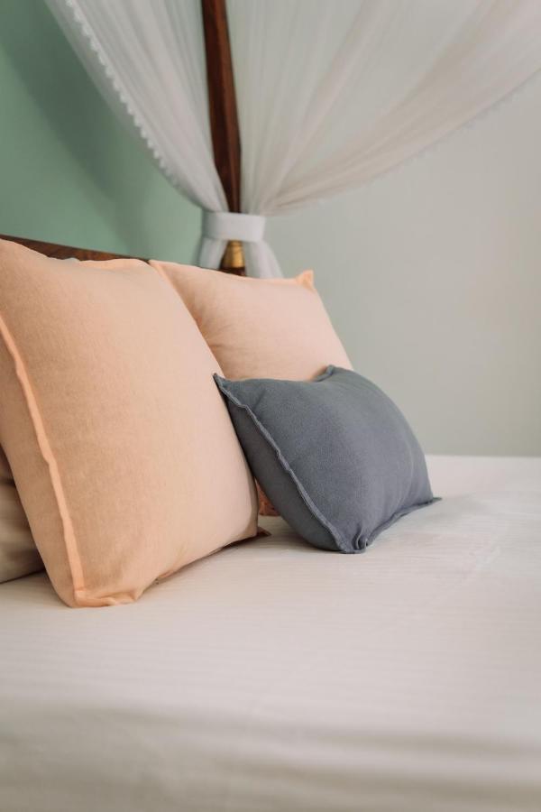 Rise - Bed & Breakfast Weligama Ngoại thất bức ảnh