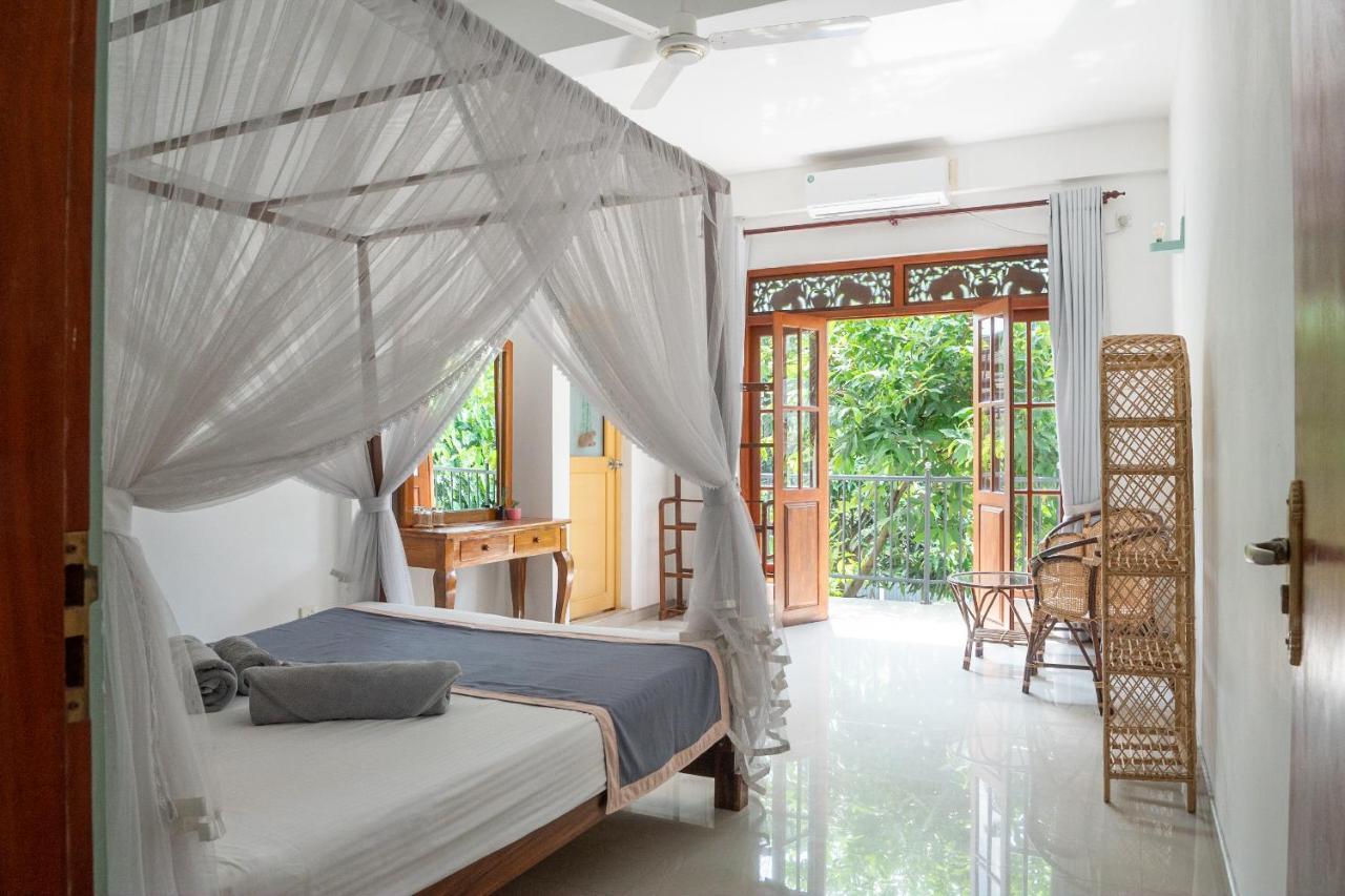 Rise - Bed & Breakfast Weligama Ngoại thất bức ảnh